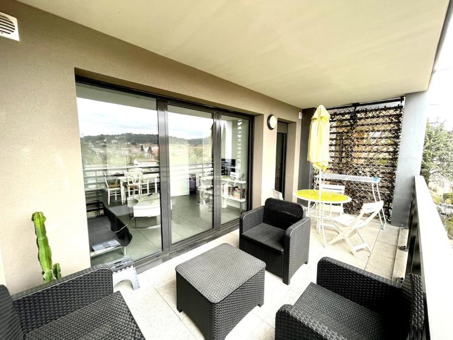 Appartement Spacieux T2 + Parking A 5 Min D'Aix à Aix-en-Provence Extérieur photo