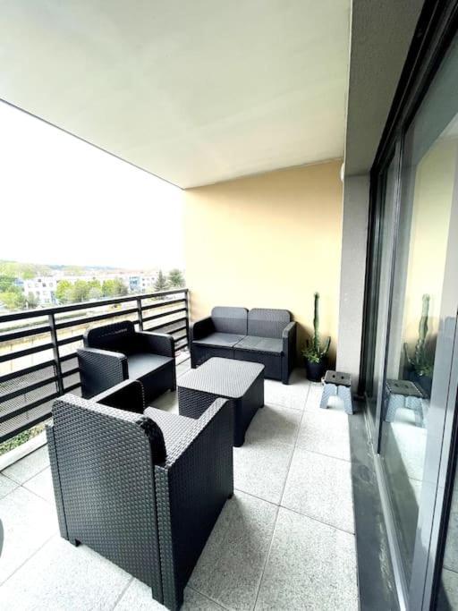 Appartement Spacieux T2 + Parking A 5 Min D'Aix à Aix-en-Provence Extérieur photo