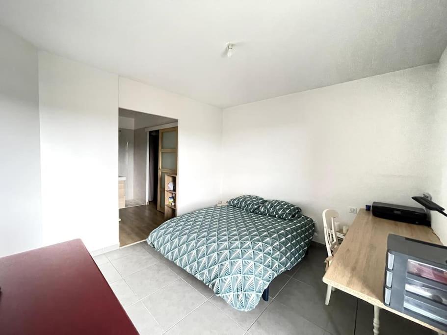 Appartement Spacieux T2 + Parking A 5 Min D'Aix à Aix-en-Provence Extérieur photo