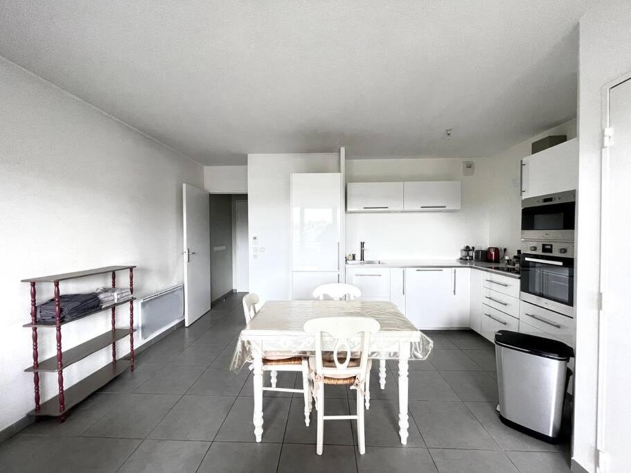 Appartement Spacieux T2 + Parking A 5 Min D'Aix à Aix-en-Provence Extérieur photo